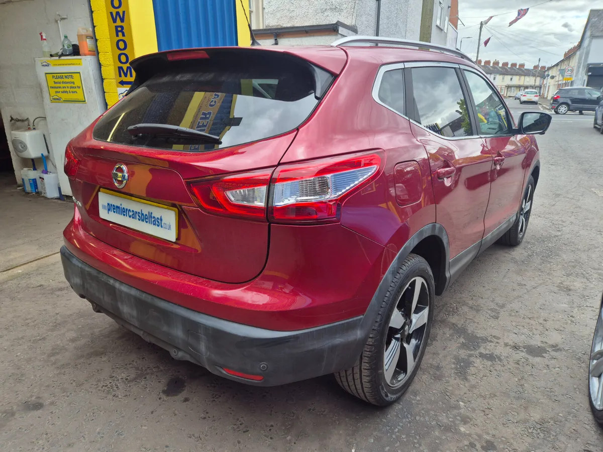 Nissan Qashqai 2015 - Image 2