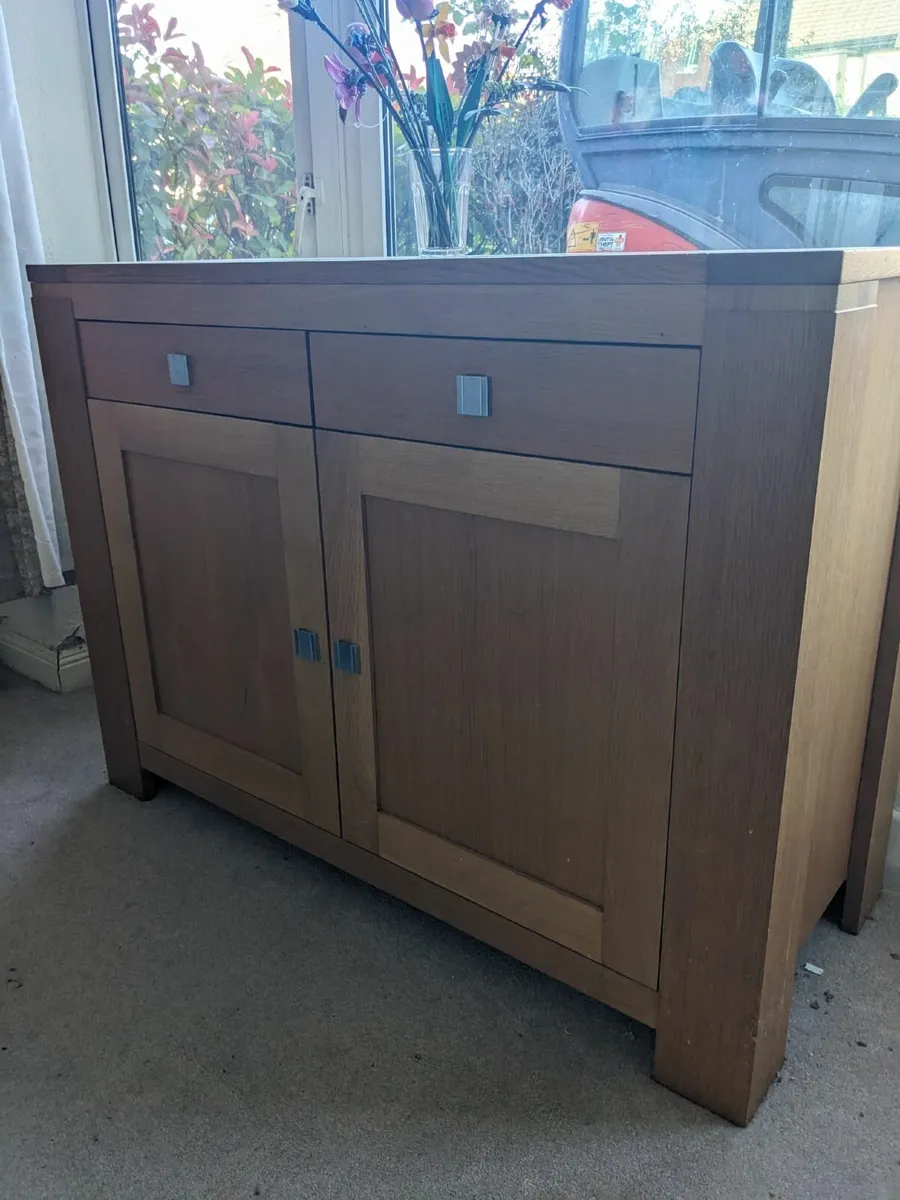 Oak sideboard - Image 2