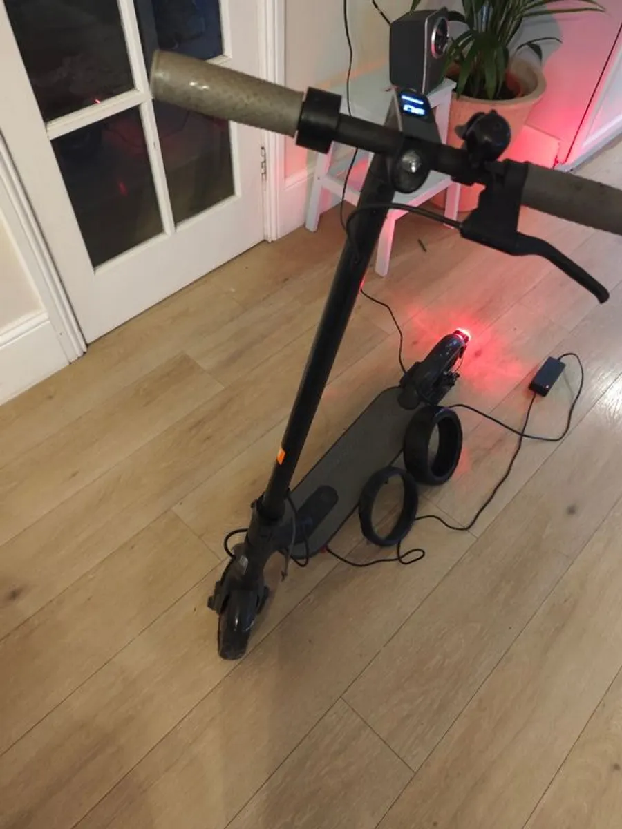 Xiaomi scooter Mi electric IS - Image 3