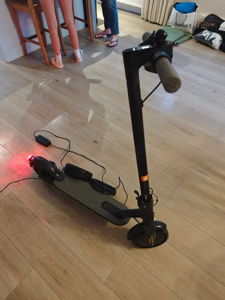 Xiaomi scooter Mi electric IS - Image 4