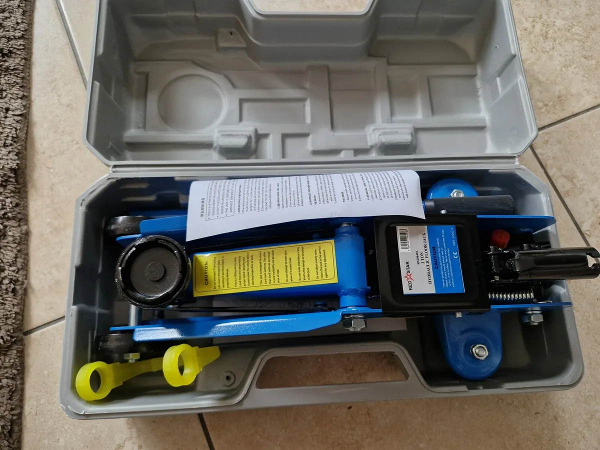 2 tone trolley jacks - Image 1