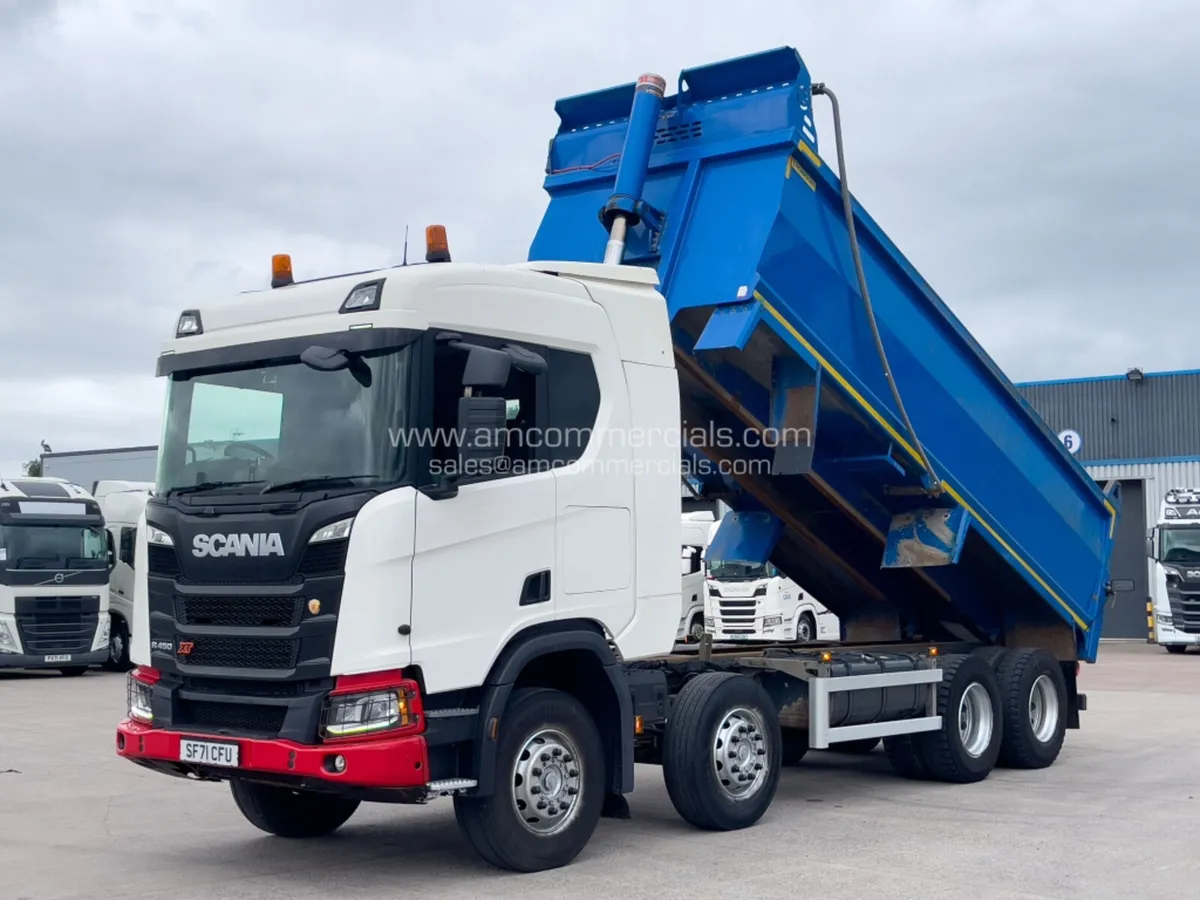 2021 (71) SCANIA R450 XT NORMAL CAB 8X4 TIPPER - Image 2