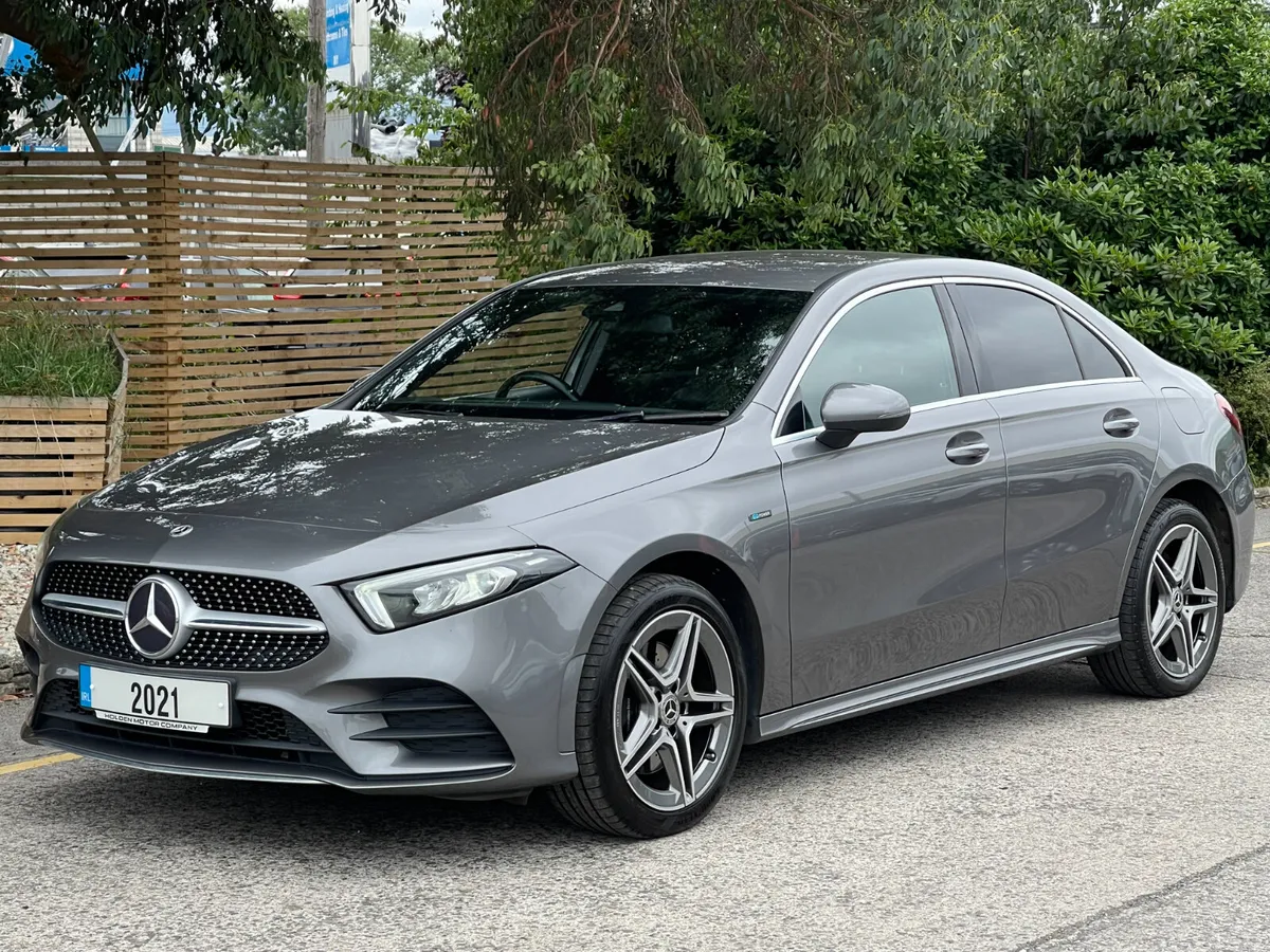 Mercedes-Benz AMG 2021 - Image 2