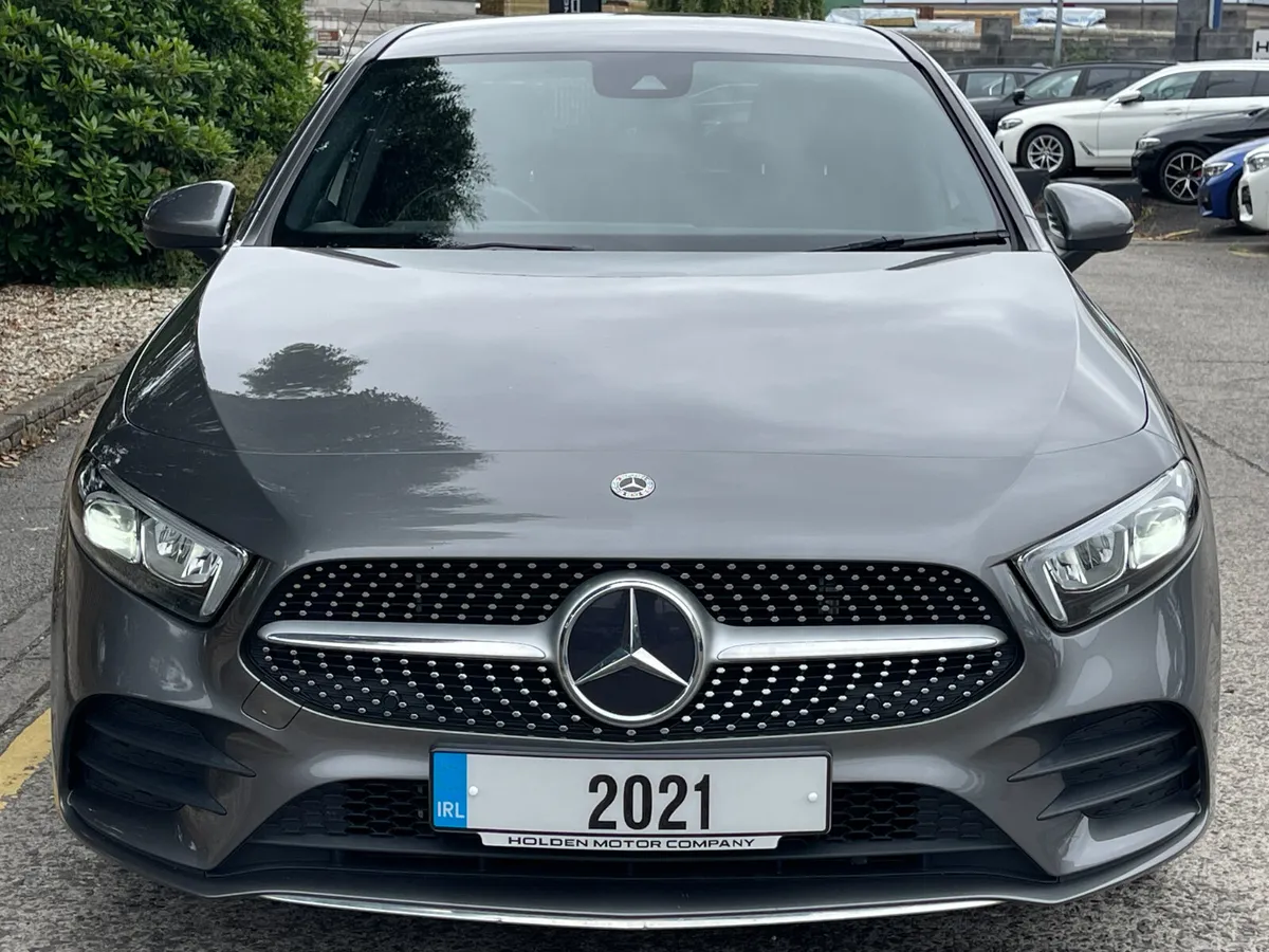 Mercedes-Benz AMG 2021 - Image 4