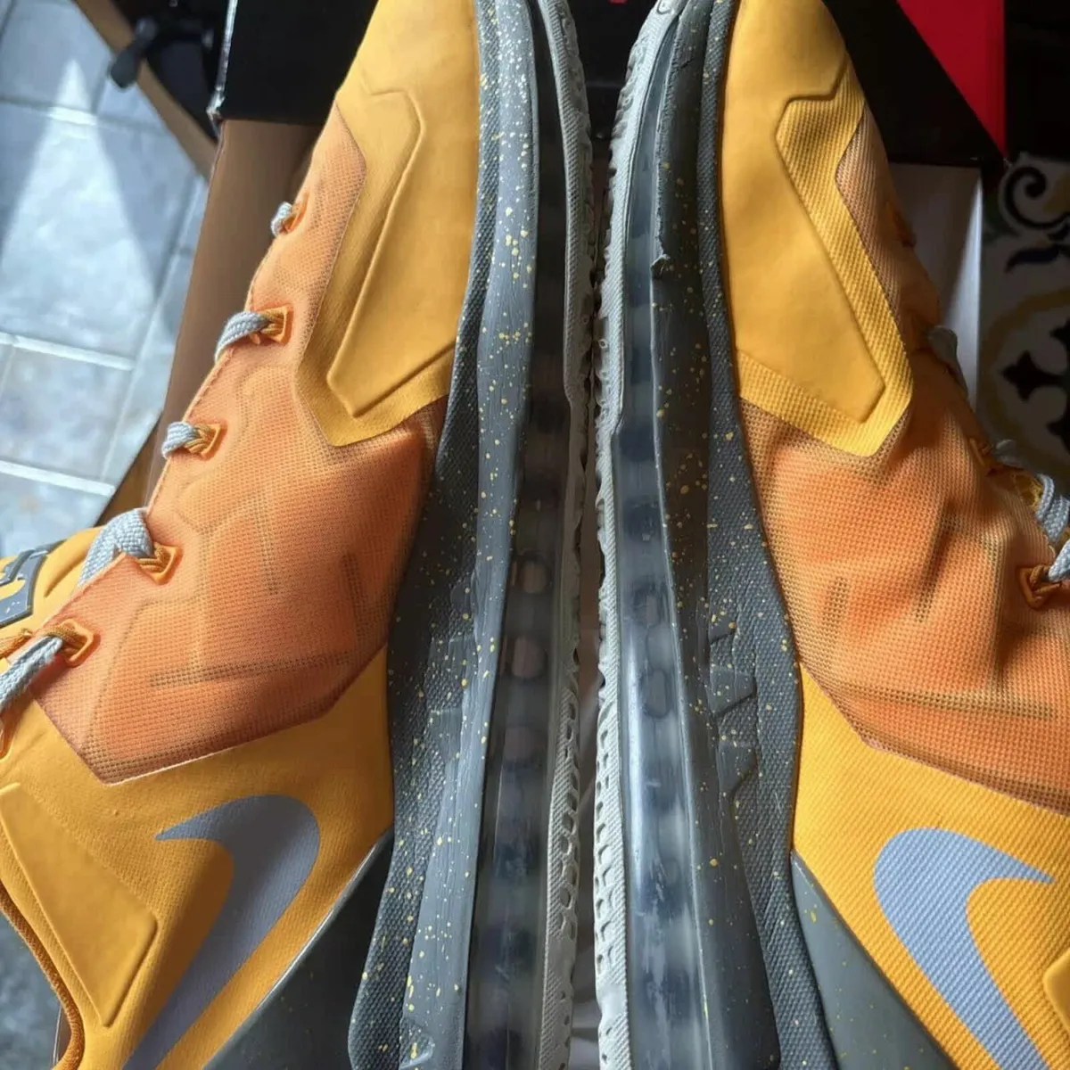 Nike Lebron 11 atomic orange - Image 2