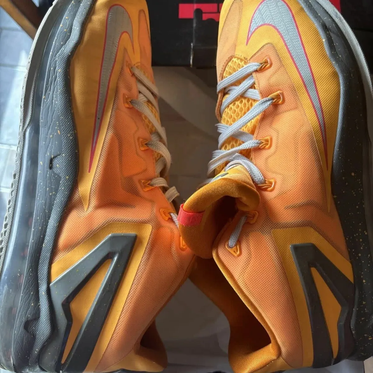 Nike Lebron 11 atomic orange - Image 3