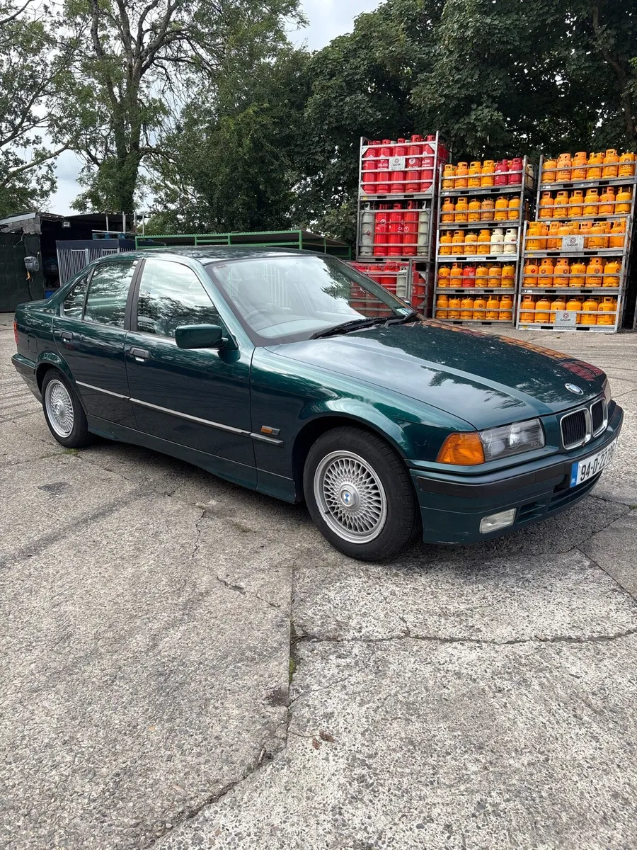 Bmw 318i - Image 1