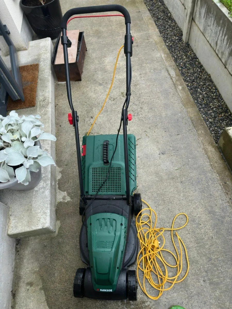 Lawnmover - Image 1