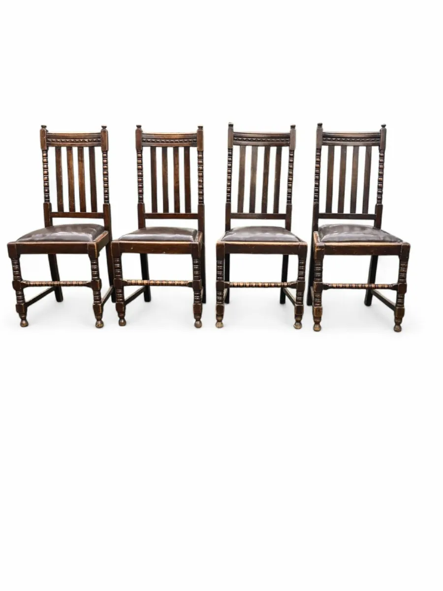 Antique Chairs x 4  - Oak - Image 1