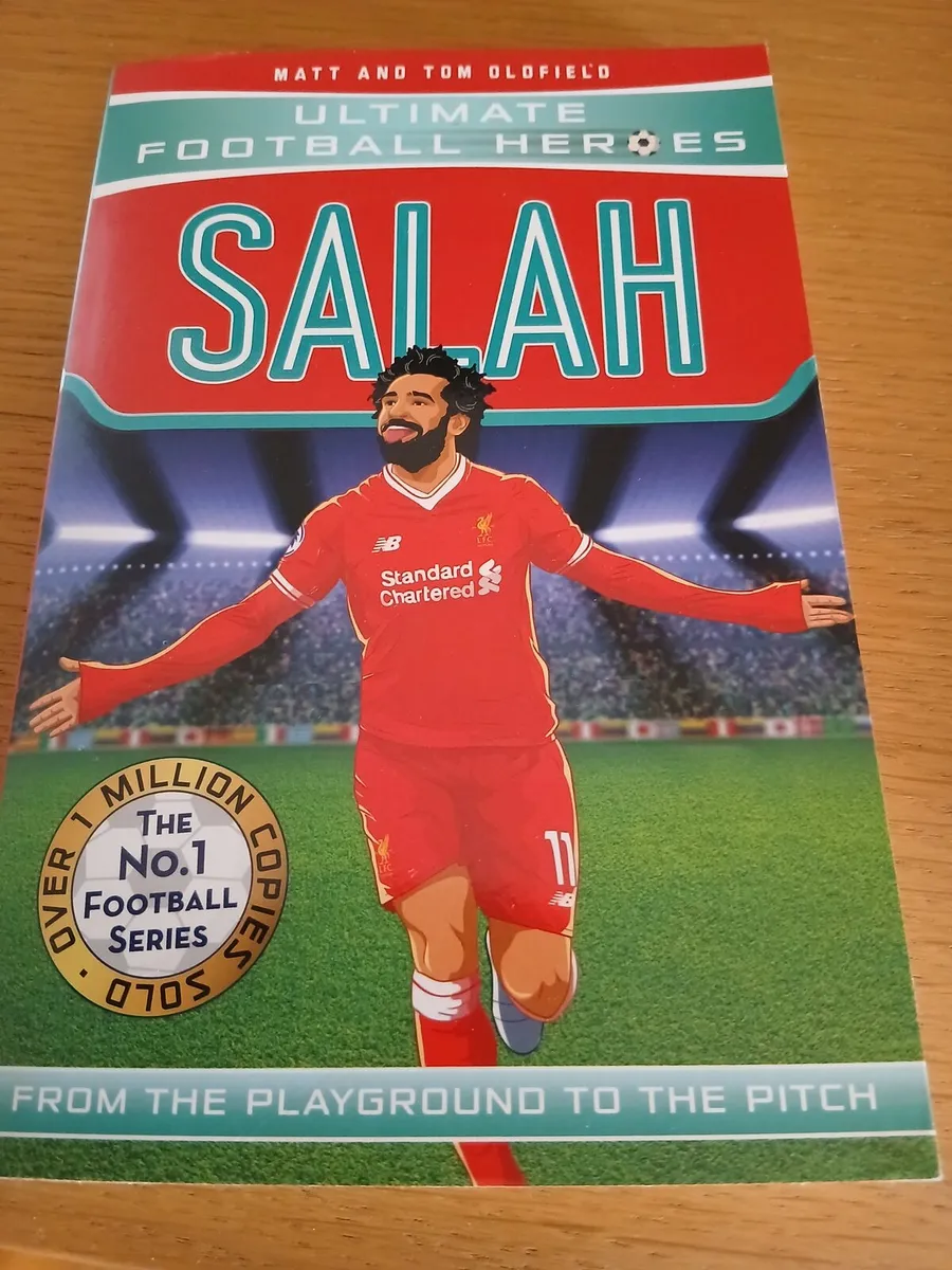 Ultimate Football Heroes Liverpool Books - Image 3