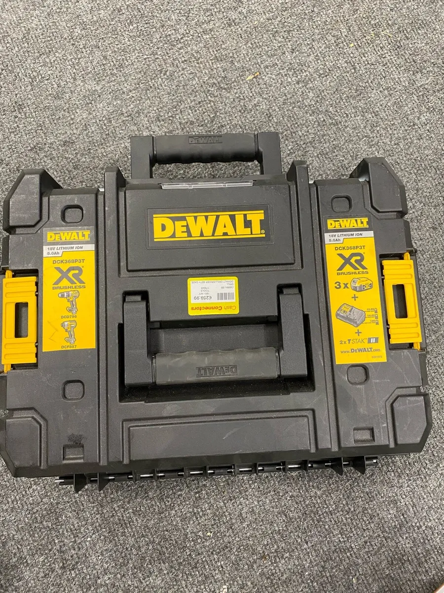 Dewalt Drill and Driver Set - Image 1