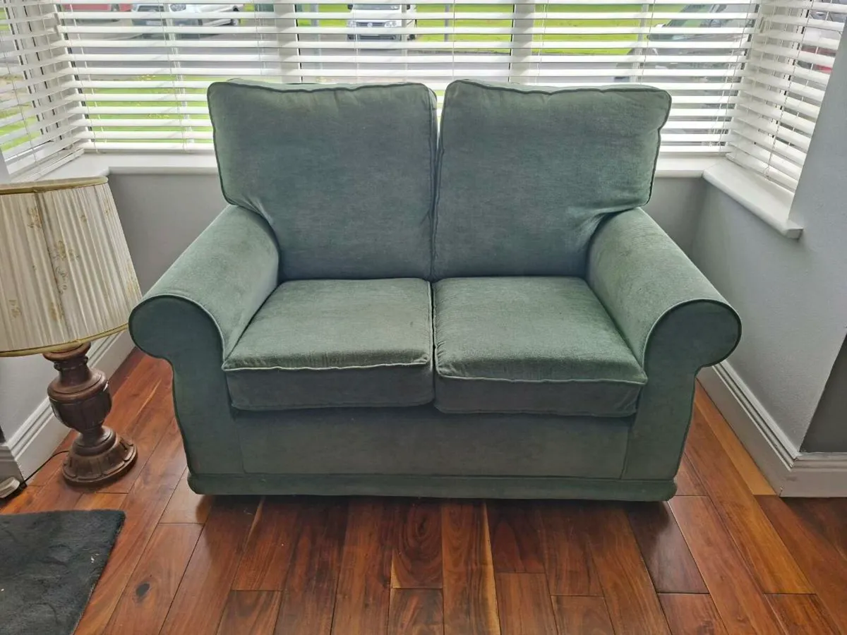2 & 3 seater Sofa - Image 1