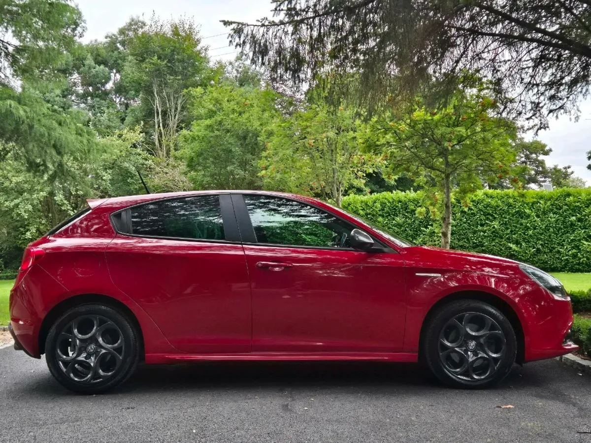2017 Alfa Romeo Giulietta 2.0JTD Super Sport - Image 3
