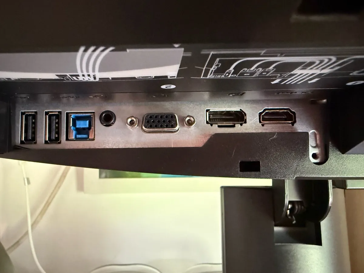 Dell 24” monitor and height adjustable stand - Image 2