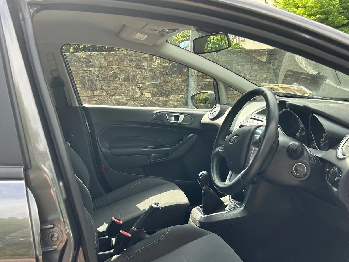Ford Fiesta 2016 - Low Mileage**, Like New - Image 3