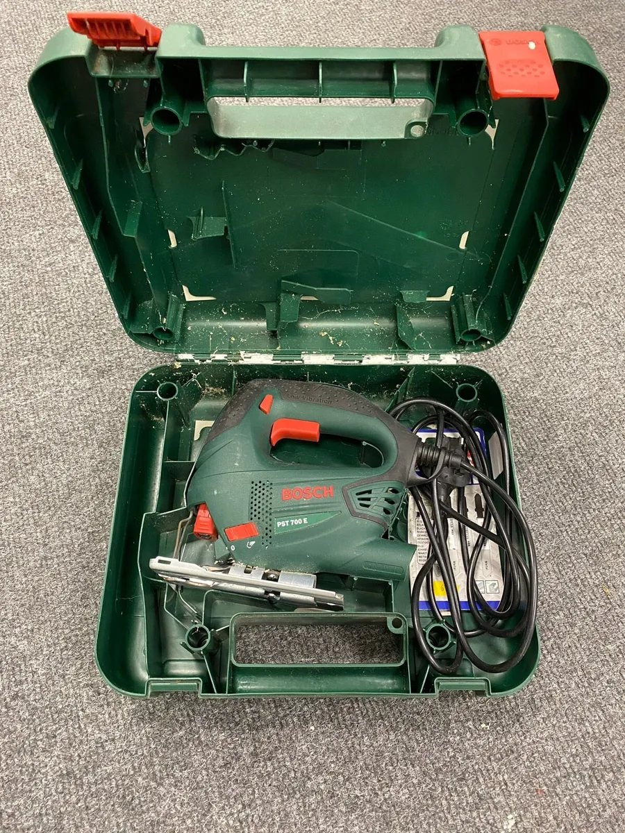 BOSCH Jigsaw PST 700 E - Image 2