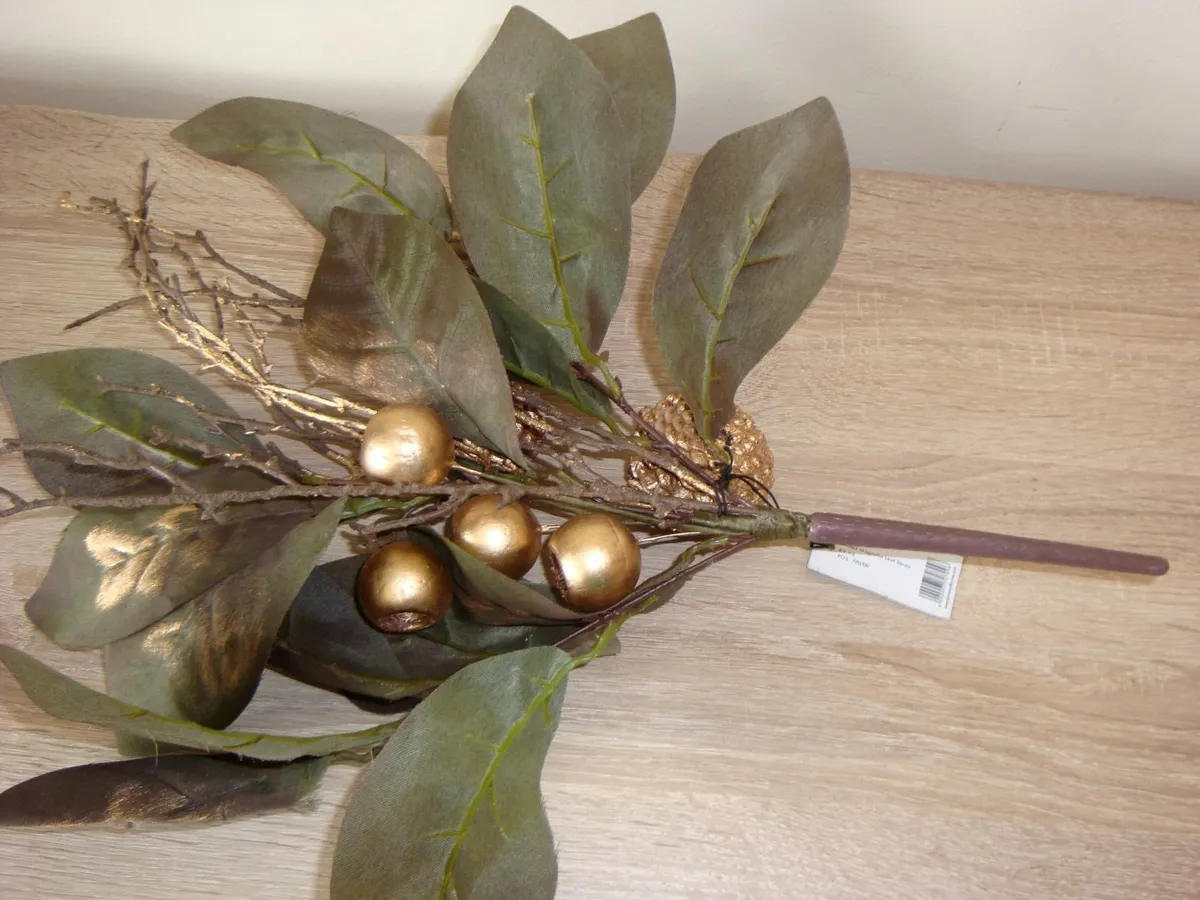 FOUR gilded magnolia leaf spray pick - Image 4