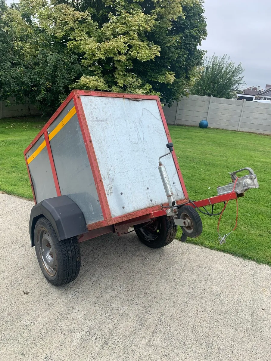 Dog Trailer - Image 4
