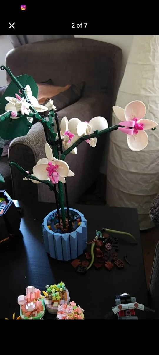 assorted Lego flower sets 25€ each - Image 1