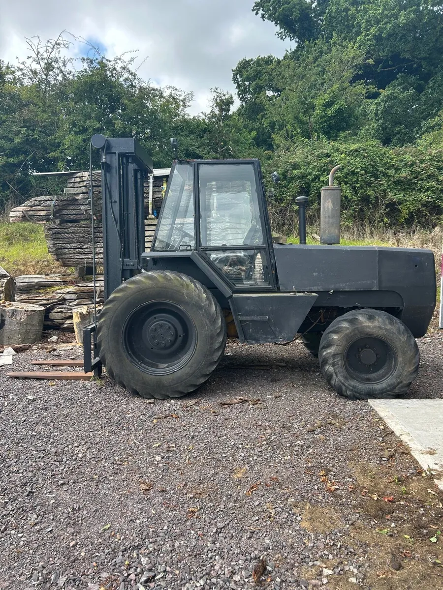 Sanderson Forklift - Image 1
