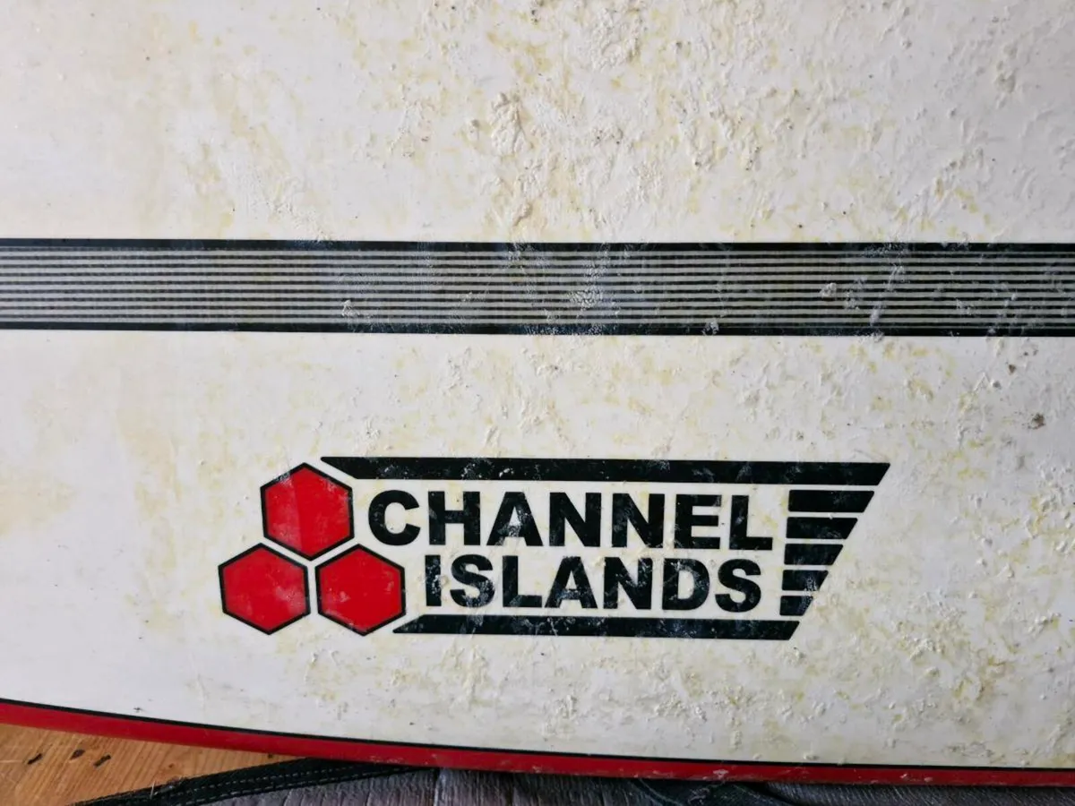 Surfboard - Image 3