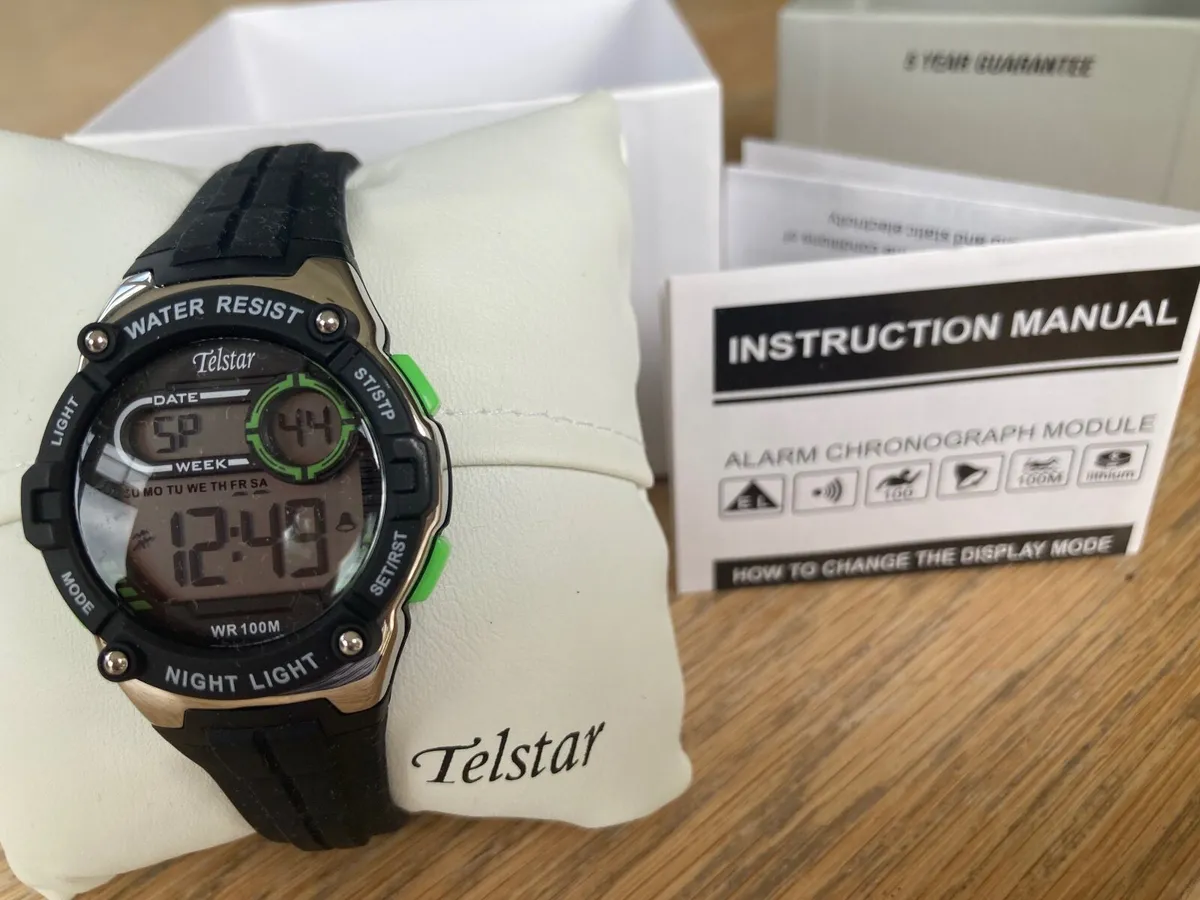 Child’s watch - Image 3