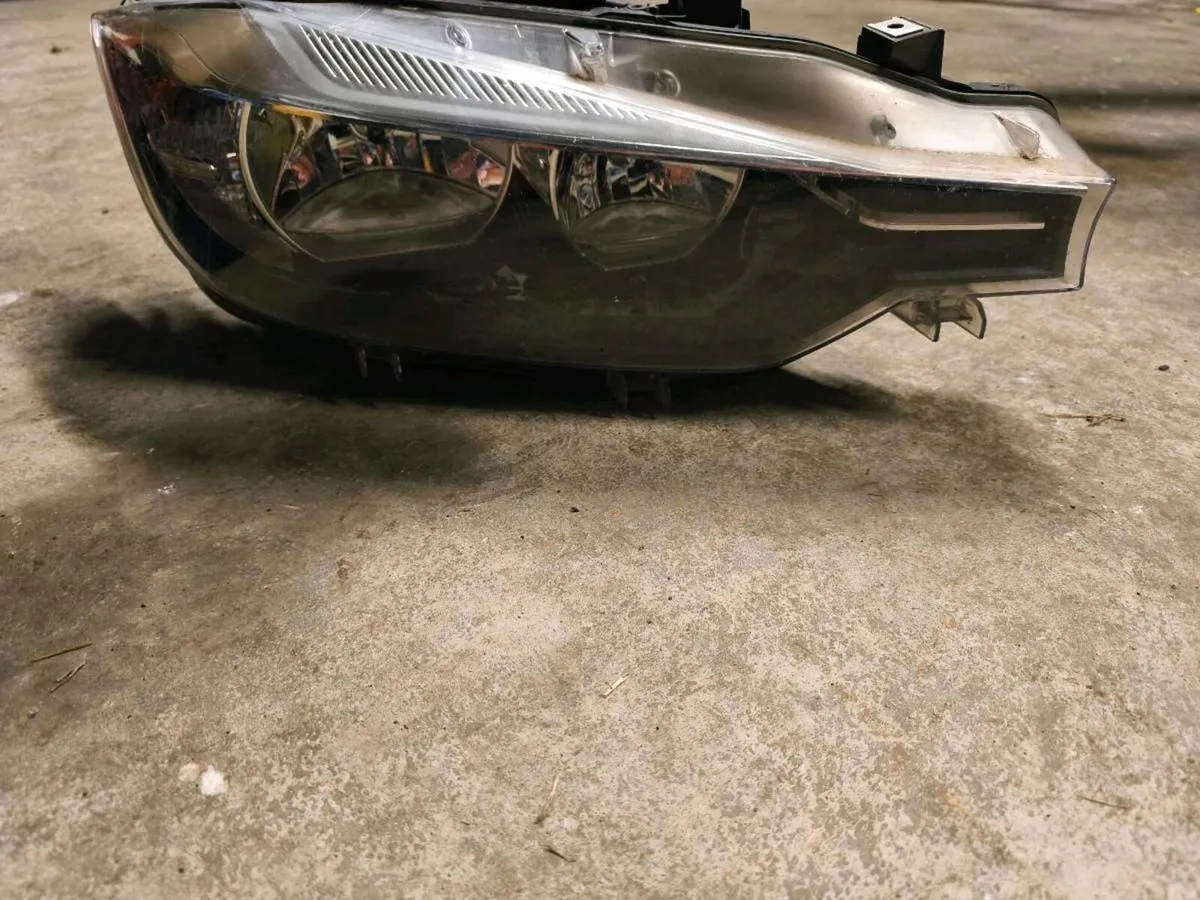 Bmw bumper and headlight - Image 2