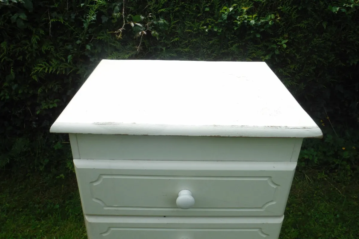 Chest of Drawers - Image 1