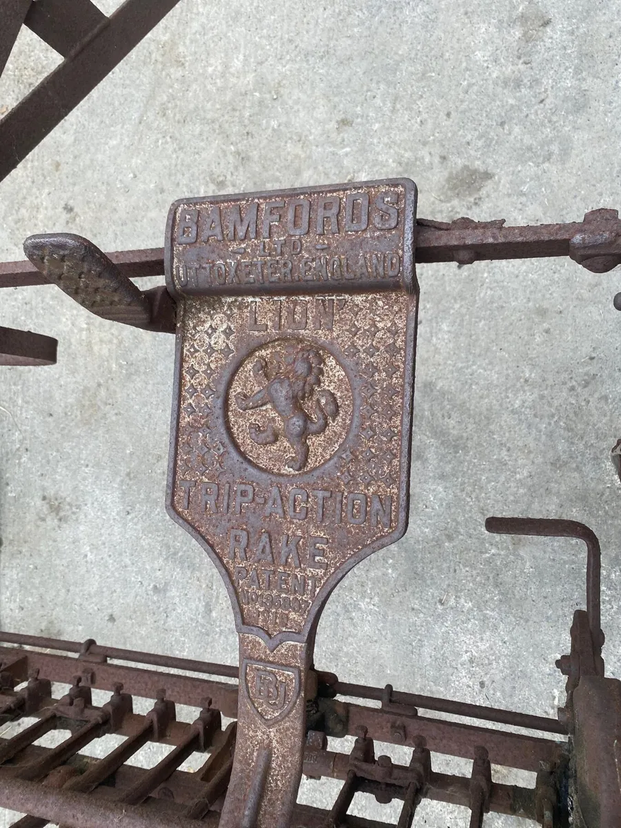 1919 Balfour Triple Action Rake  be with Seat - Image 3
