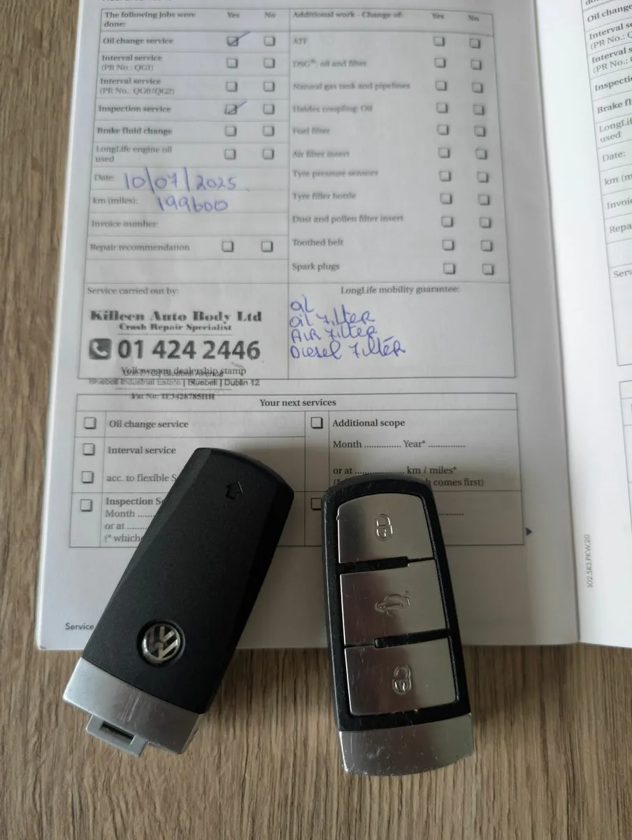 Volkswagen Passat 2010 - Image 3