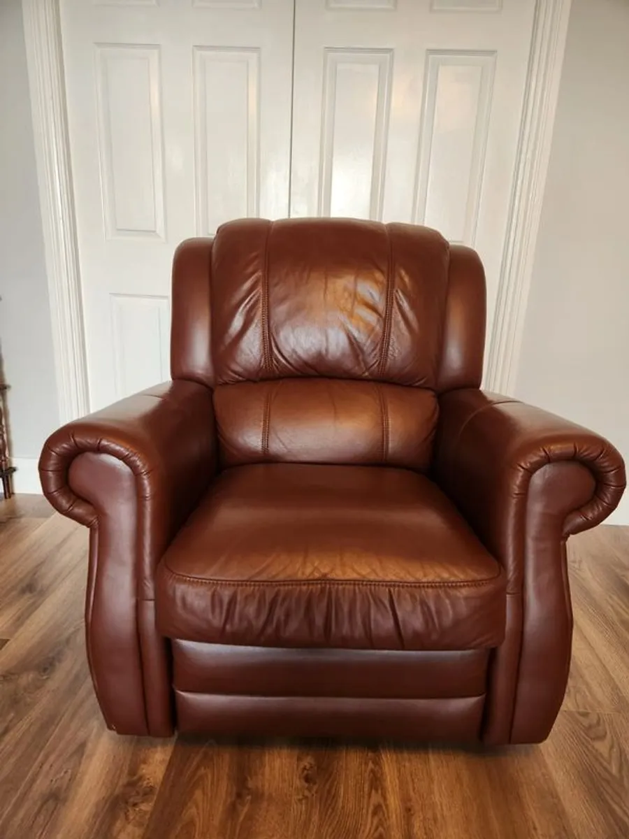 leather sofa - Image 3