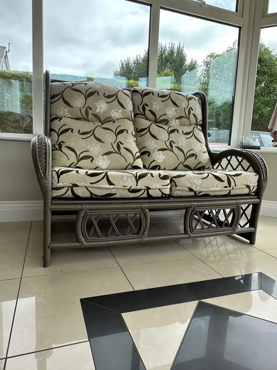 Conservatory suite - Image 1