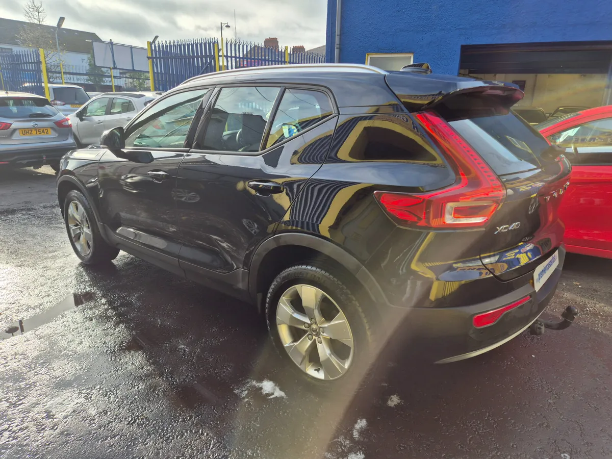 Volvo XC40 2019 - Image 2