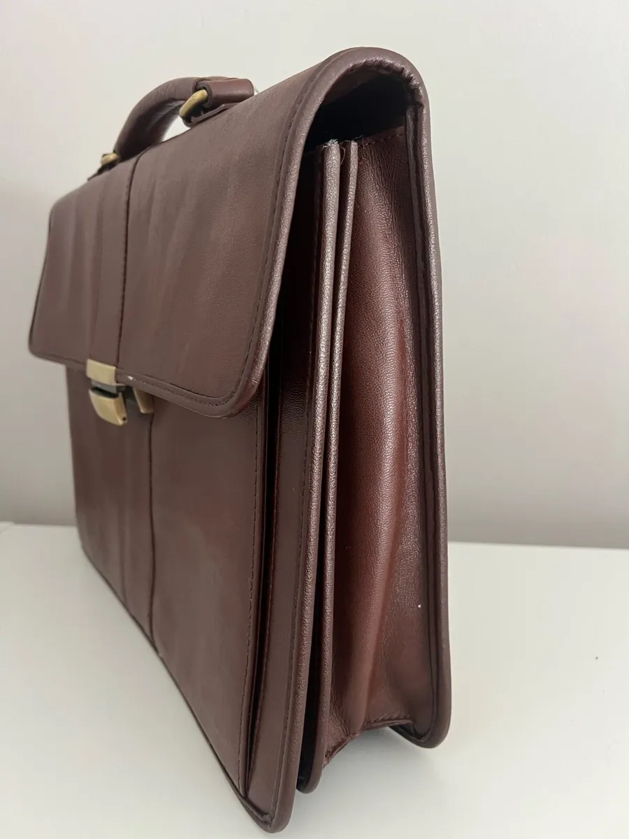 Leather briefcase - Image 2