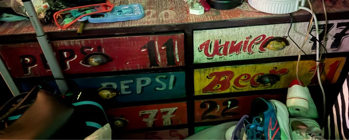 Large retro storage chest - Image 3