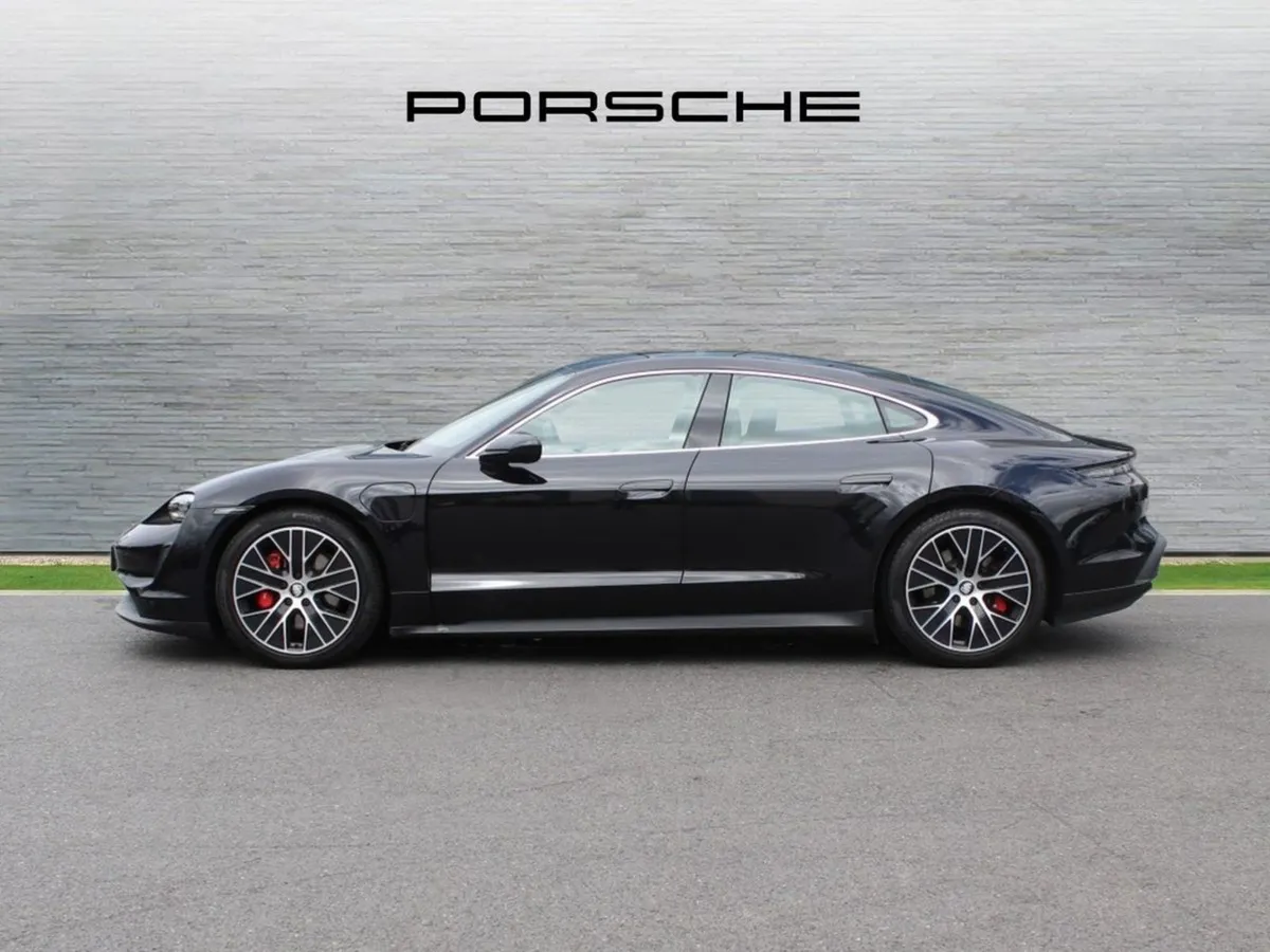 Porsche Taycan 4S - Image 4