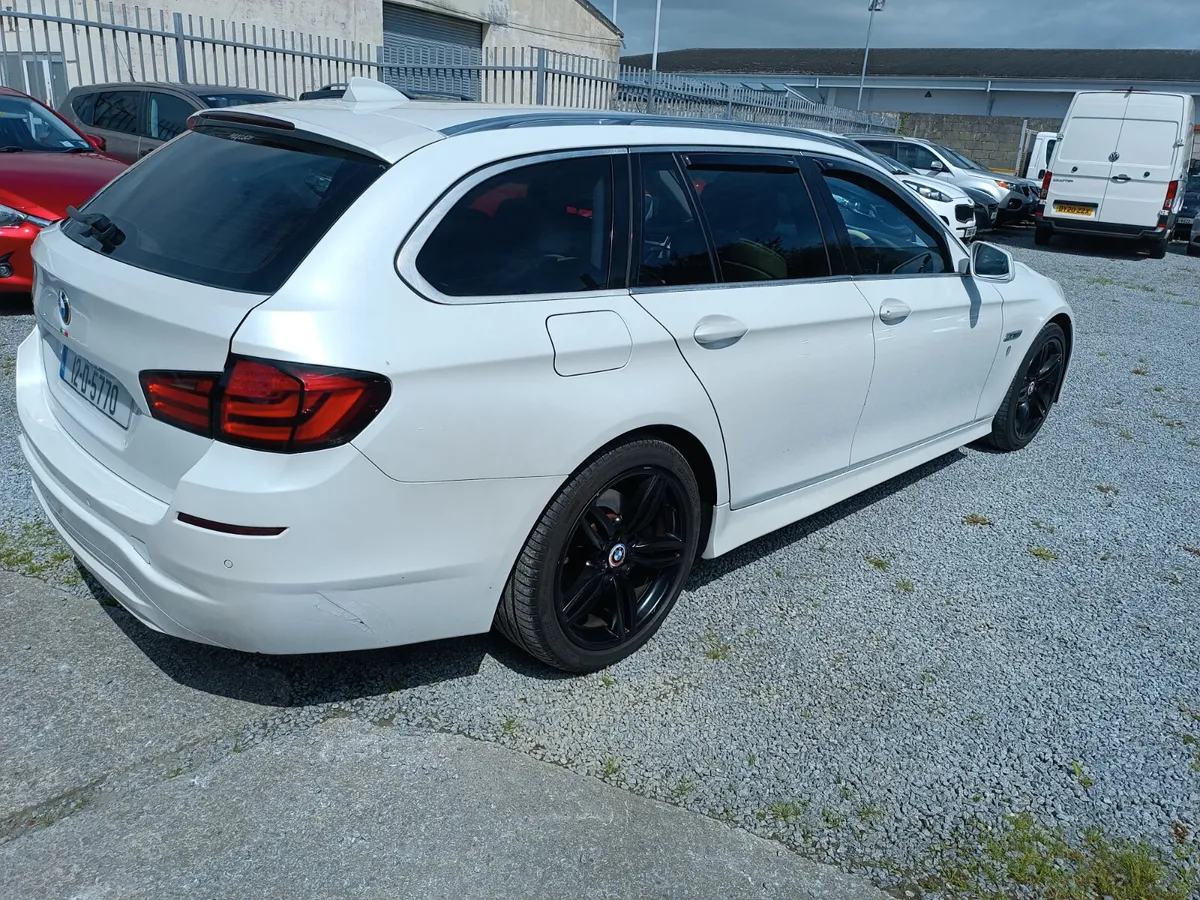2012 BMW 520d SE touring auto - Image 4