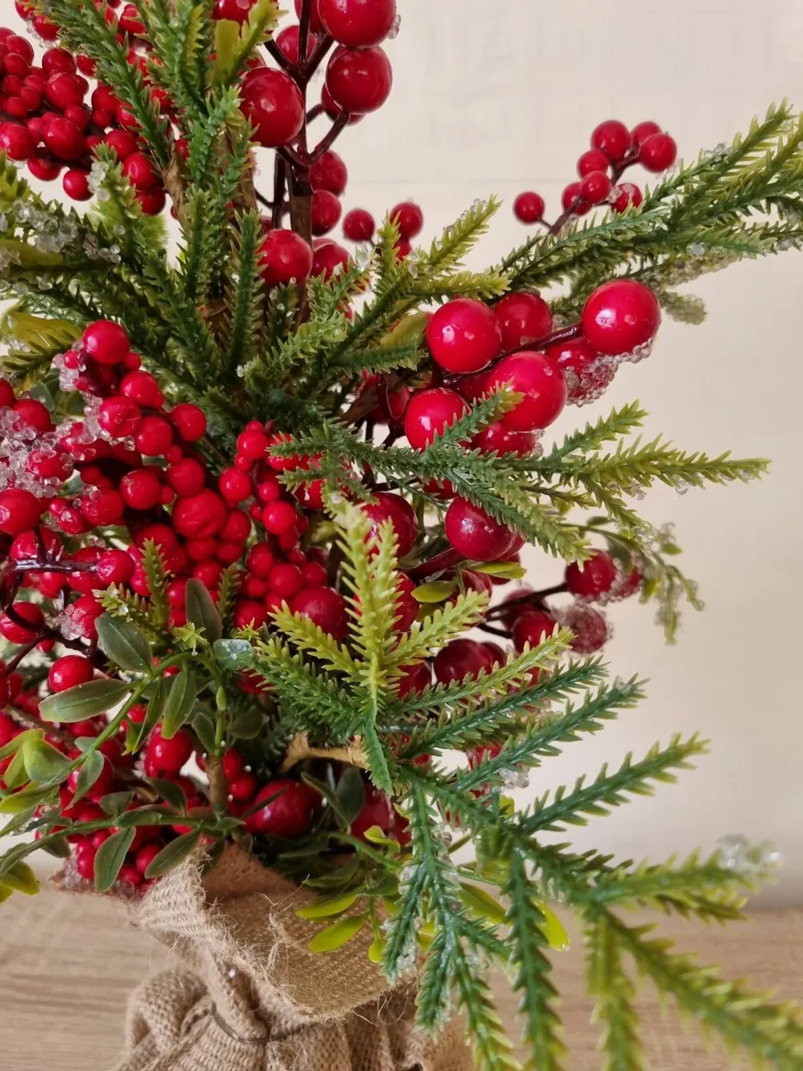Fern and berry table top red tree H60cm Meadows an - Image 2