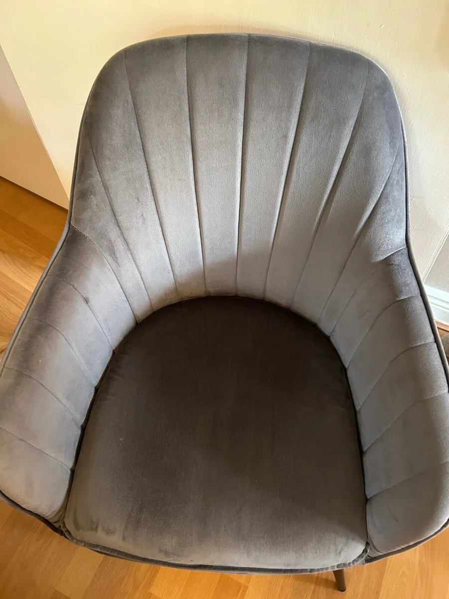 Kitchen chairs - Image 2