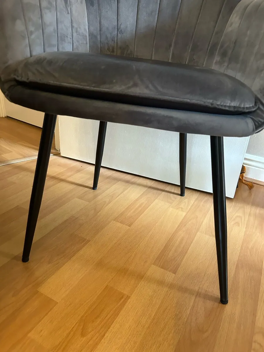 Kitchen chairs - Image 3