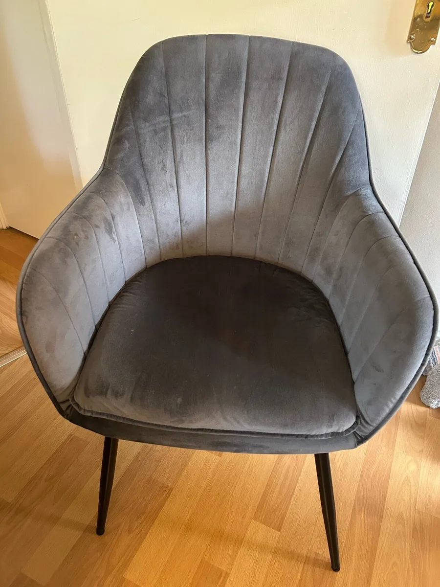 Kitchen chairs - Image 1