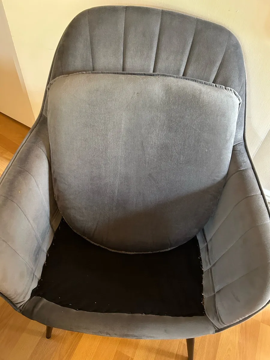 Kitchen chairs - Image 4