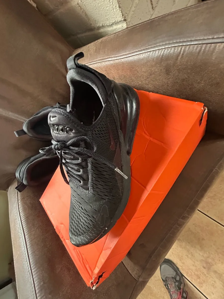 Nike trainers - Image 4