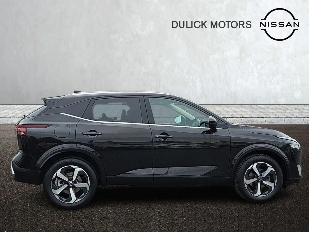 Nissan QASHQAI 1.3 PET Mild Hybrid SV Premium - Image 3