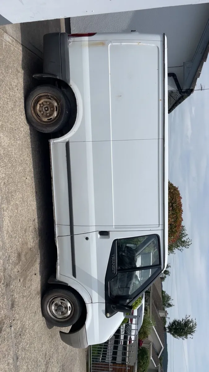 Ford transit - Image 3