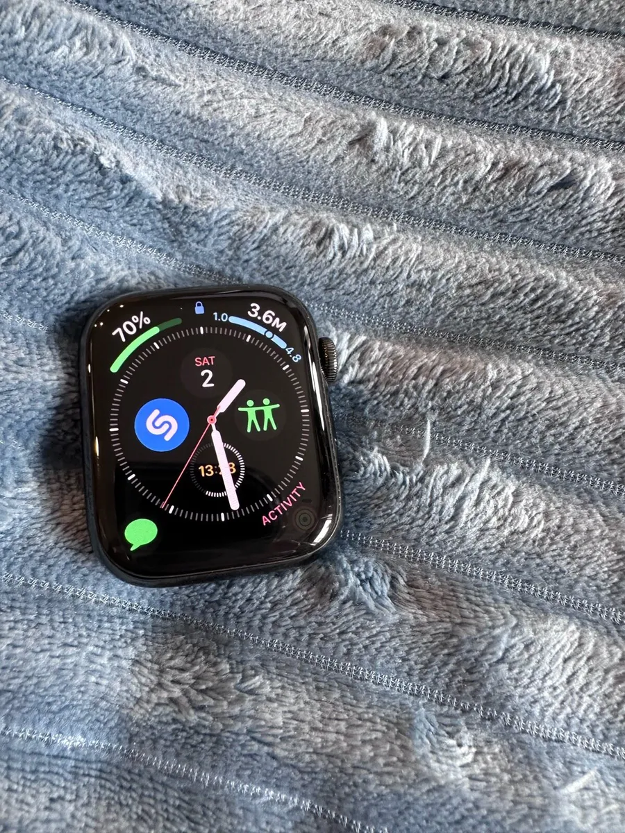 Apple Watch 9 Stainless Steel 45mm - Image 2