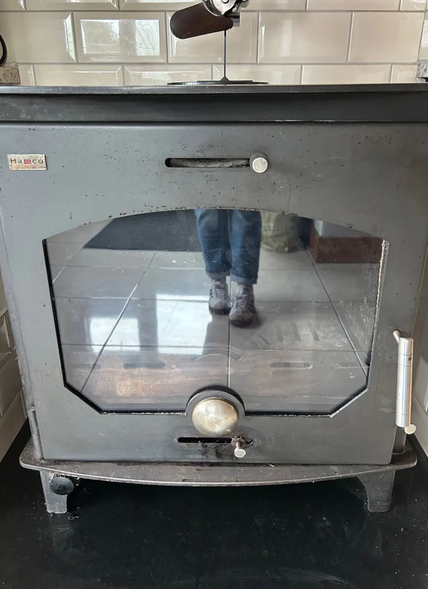 Stove - Image 2