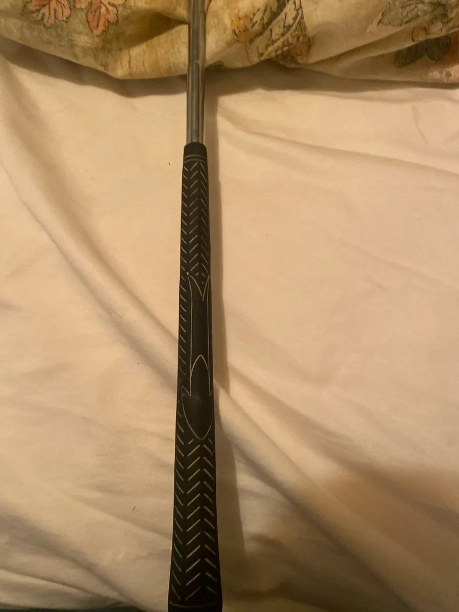 Golf club - Image 2