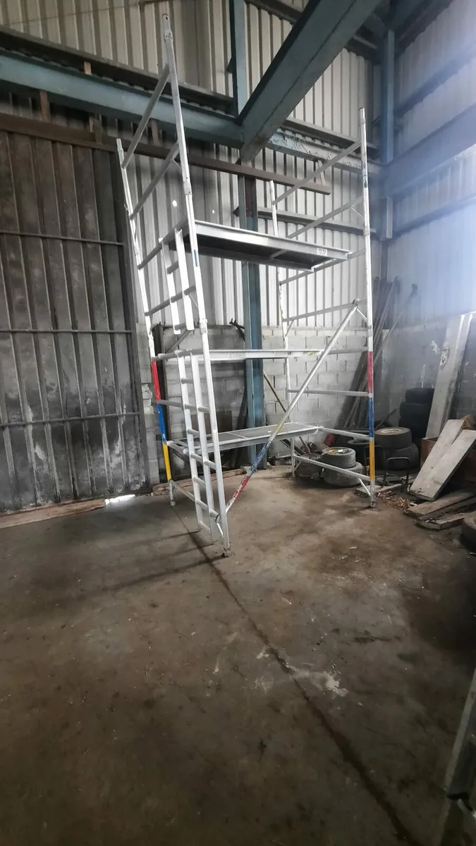 Alliminuim scaffolding-- lot.. - Image 1