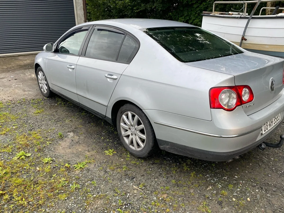 Volkswagen Passat 2008 1.9 tdi - Image 4